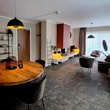 Fletcher Restaurant - Arnhem 4* 도어버크