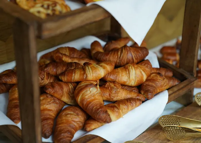 Отель Fletcher Restaurant - Arnhem 4*