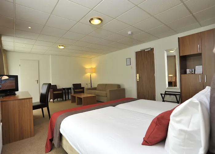 מלון Fletcher Restaurant - Arnhem 4*