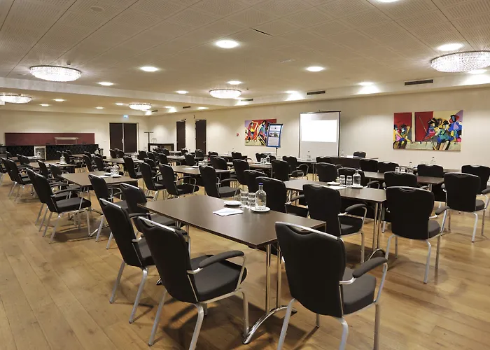 מלון Fletcher Restaurant - Arnhem 4*